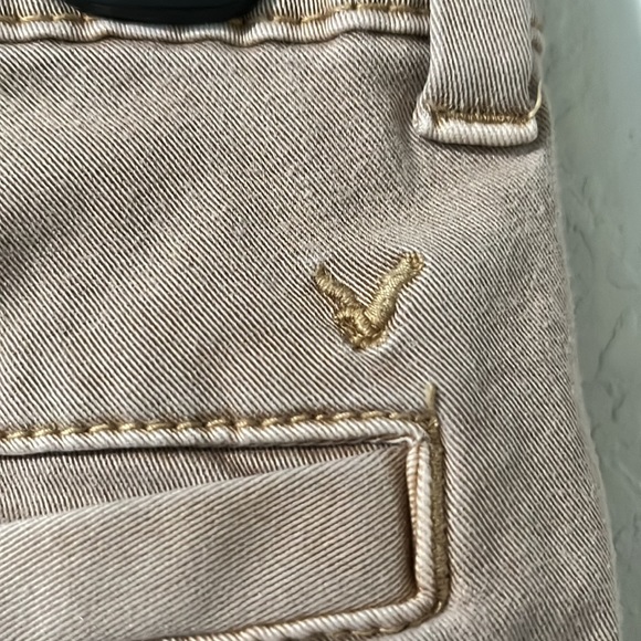 Tan AEO Shorts - Picture 3 of 5